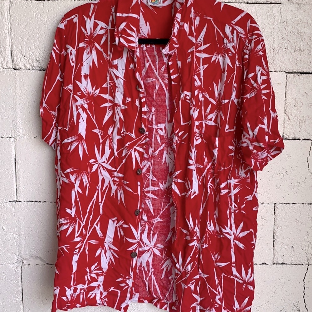 Men’s Red & White Hawaiian Shirt Size XL